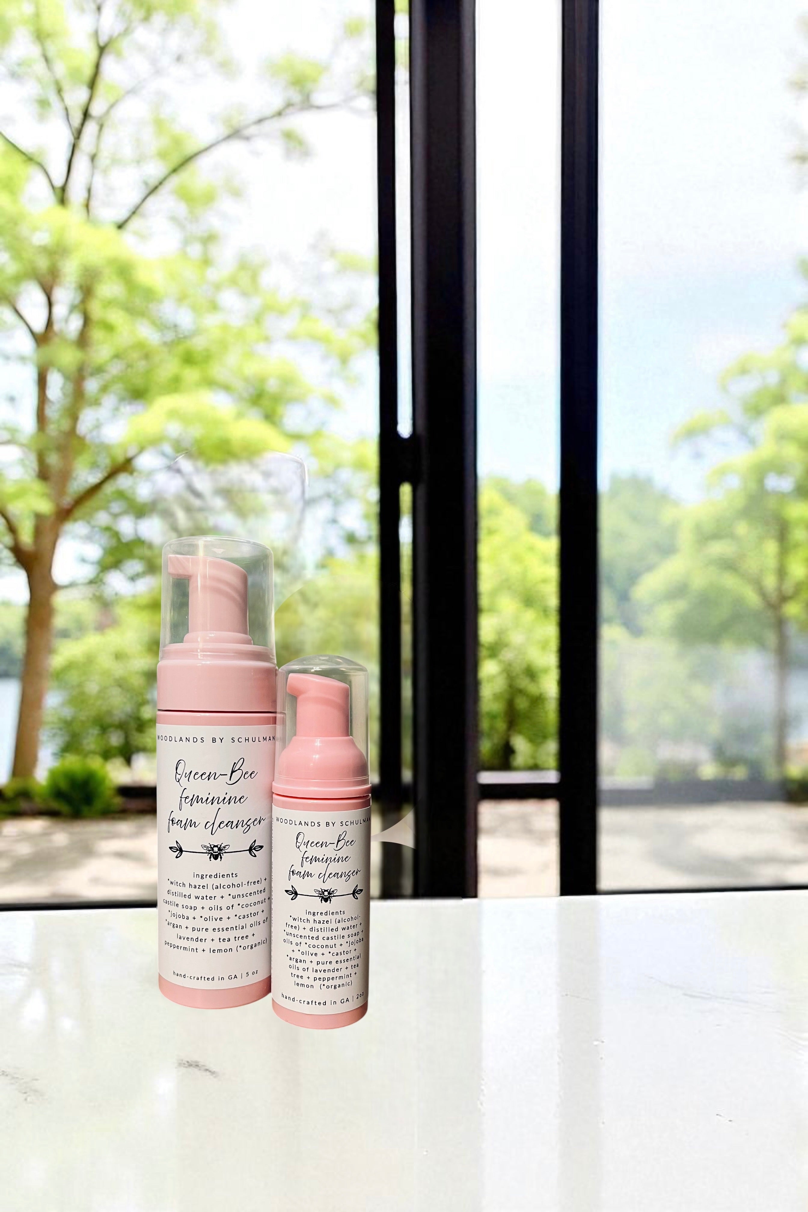 Queen-Bee Feminine Foam Cleanser
