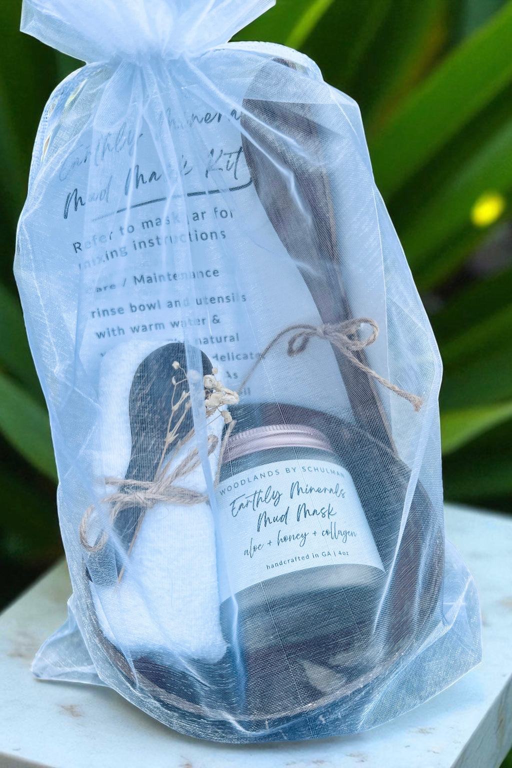 Earthly Minerals Mud Mask Kit